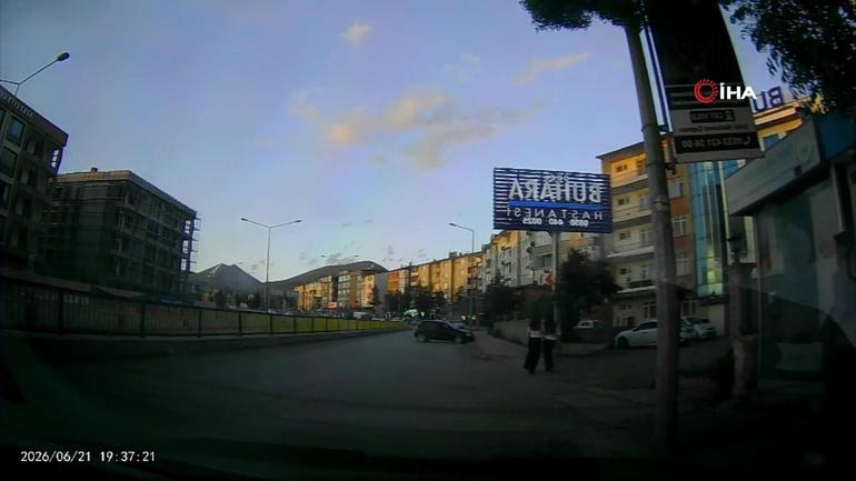 Saniyelerle ölümden kurtuldular