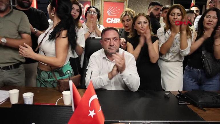 CHP İzmir İl Başkanlığı’nda iki grup arasında arbede