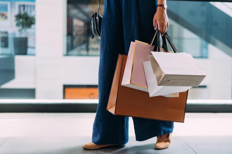Zara Yaz İndirimi 2026 Ne Zaman Bershka, Pull&Bear, Stradivarius ve Oysho Sale Günleri