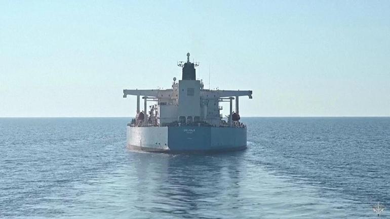 Fransadan Akdenizde kritik operasyon… Rus gemisine el koydular