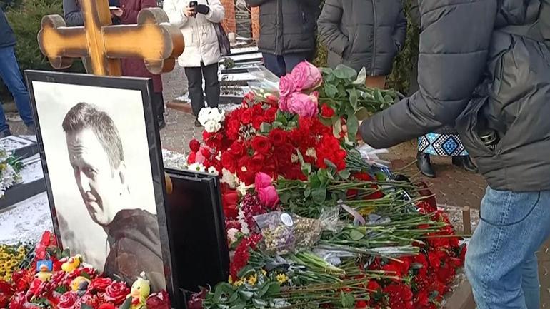 Putin’in eşinden boşanacağını iddia eden gazeteci zehirlenerek öldü