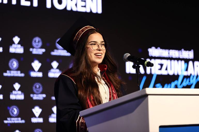  Türk milletinin istikbaline bilimle, teknolojiyle atacağınız güçlü imzaların umudunu taşıyoruz