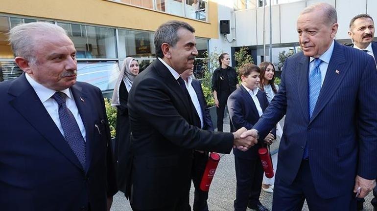 Cumhurbaşkanı Erdoğan, torununun mezuniyet törenine katıldı