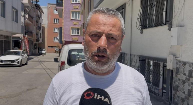 Eşi 1 kilogram altını çöp sanıp attı Seferber olan mahalleli tek tek çöpte altın arıyor...