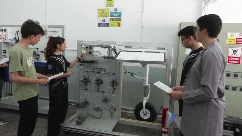Savunma sanayiinin geleceği bu lisede yetişiyor