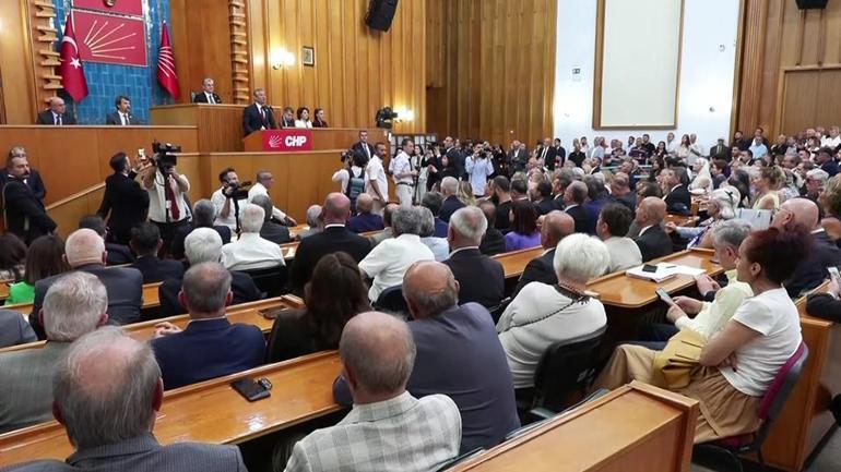 Özelden yeni parti talimatı