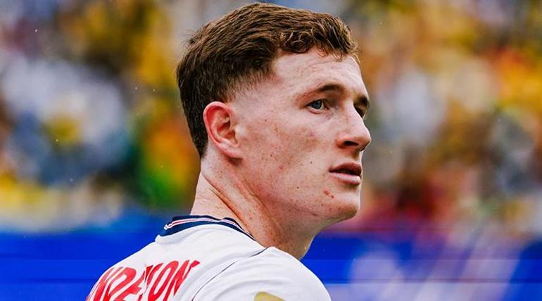 TRANSFER | Elliot Anderson, Manchester City’de