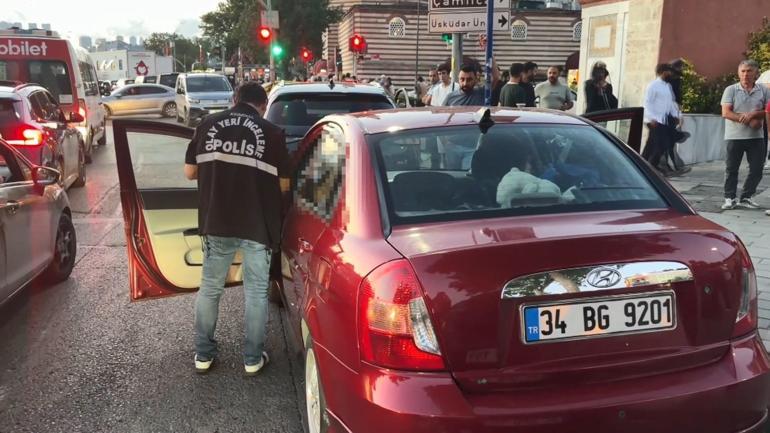 Üsküdarda gizemli ölüm Park halindeki otomobilde cansız bedeni bulundu
