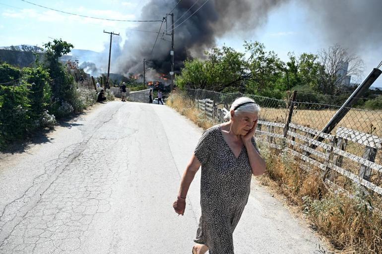 Yunanistanda orman yangını riski yükseldi: Sarı ve turuncu alarm verildi