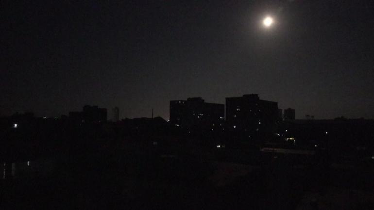 Küba karanlığa gömüldü... Elektrik günlerce gelmeyebilir
