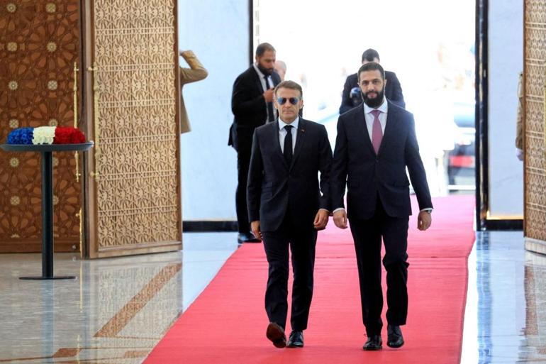 SON DAKİKA... Şamda Macronun otelinin yakınında patlama