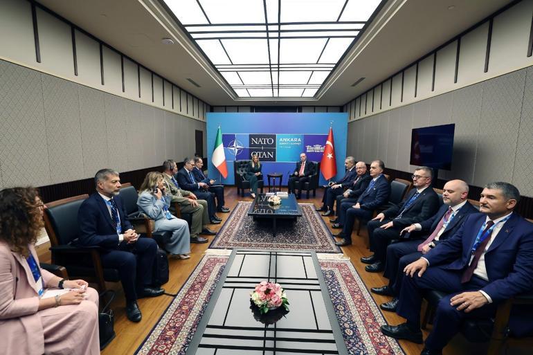 SON DAKİKA Cumhurbaşkanı Erdoğandan NATO diplomasisi Macron ve Meloni ile görüştü