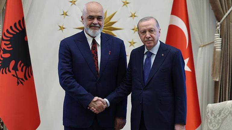 Cumhurbaşkanı Erdoğandan diplomasi trafiği