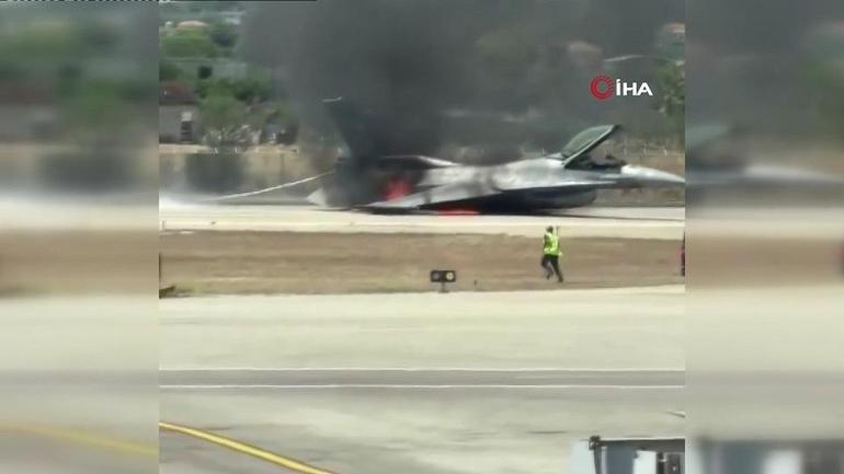 Yunanistan’a ait F-16 uçağı alev aldı: Pilot acil iniş yaptı