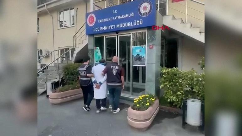 Türk bayrağına çirkin saldırı 11 ayrı suç kaydı daha bulunan şüpheli yakalandı