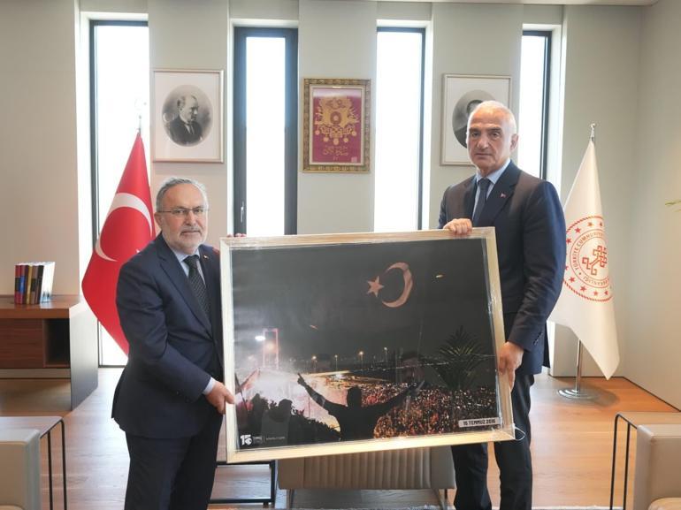  Şehitlerimizin emaneti ortak sorumluluğumuz