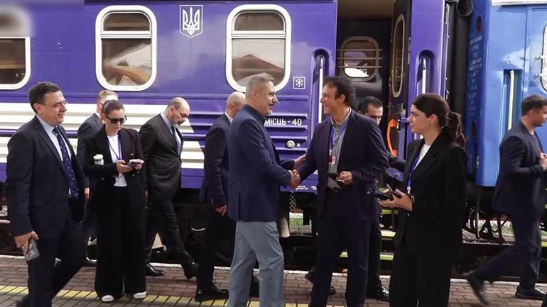 Dışişleri Bakanı Fidan Kiev yolunda