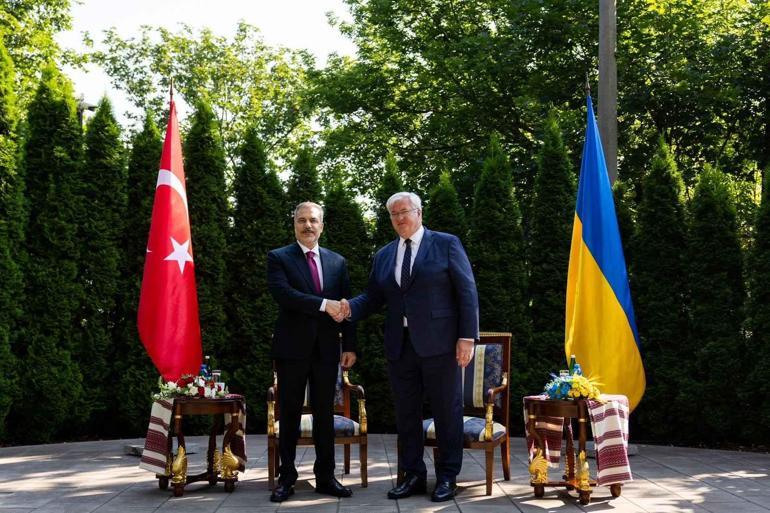 SON DAKİKA... Dışişleri Bakanı Hakan Fidan Kievde: Savaş Karadenize taşınmamalı