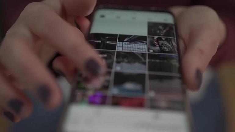 Çekyada okullarda telefon yasağı