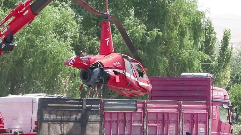 Emekli pilot son yolculuğa uğurlandı