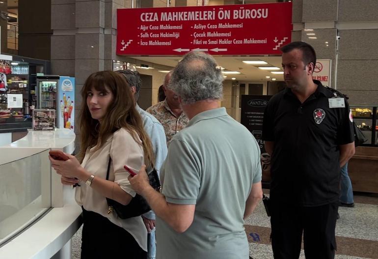 Hazal Kaya ve Özlem Gürses adliyede
