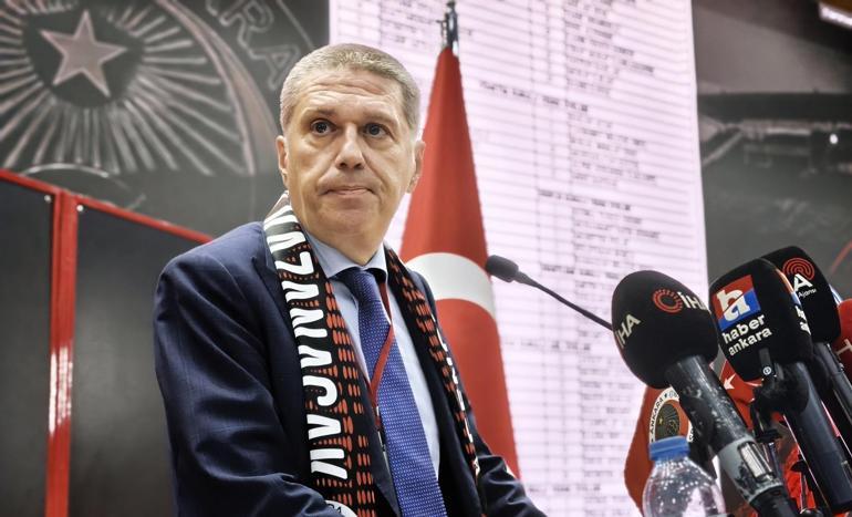 Gençlerbirliğinde seçim: Arda Çakmak yeniden başkan seçildi