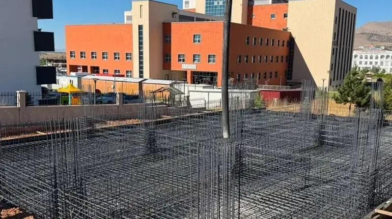 Latif Doğandan Duygulandıran Hareket Malatyaya Kültür Ve Taziye Evi