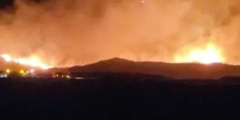 Adıyamanda korkutan yangın Alevler ormanlık alana sıçradı