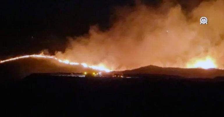 Adıyamanda korkutan yangın Alevler ormanlık alana sıçradı