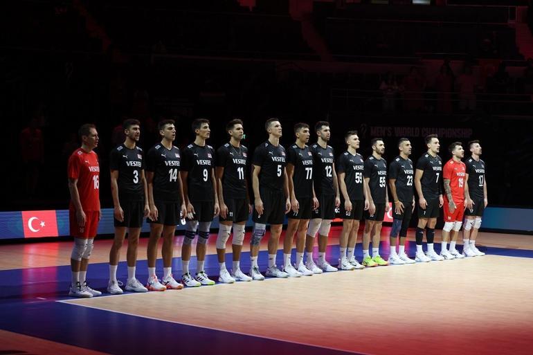 TÜRKİYE - SLOVENYA VOLEYBOL MAÇI KAÇ KAÇ BİTTİ Filenin Efeleri VNL Milletler Ligi Çeyrek Final Maç Sonucu - Özeti