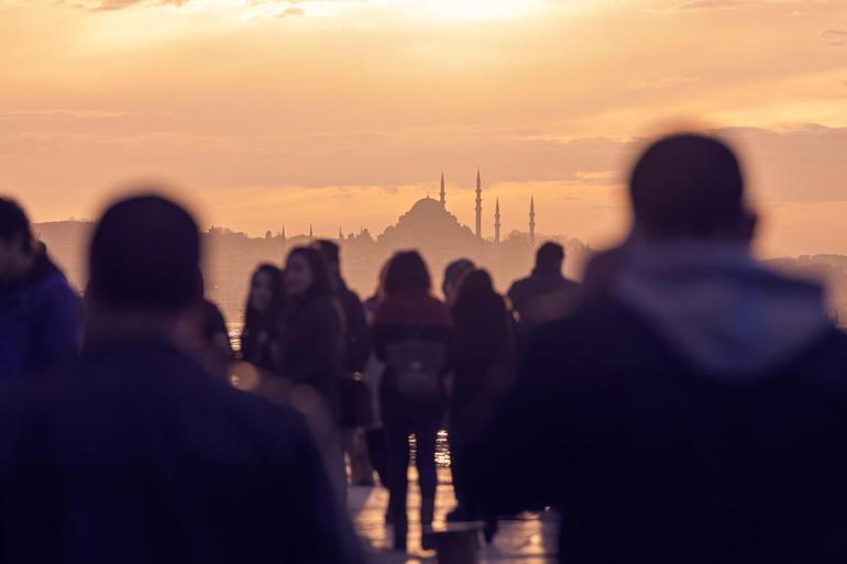 Kadınlar erkekleri geride bıraktı İşte Türkiyenin ortalama yaşam süresi