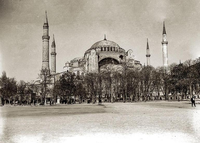 Ayasofyayı anlatan esere tam not