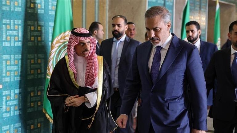 Ankara-Riyad hattında kritik temas Bakan Fidan Suudi mevkidaşıyla görüştü