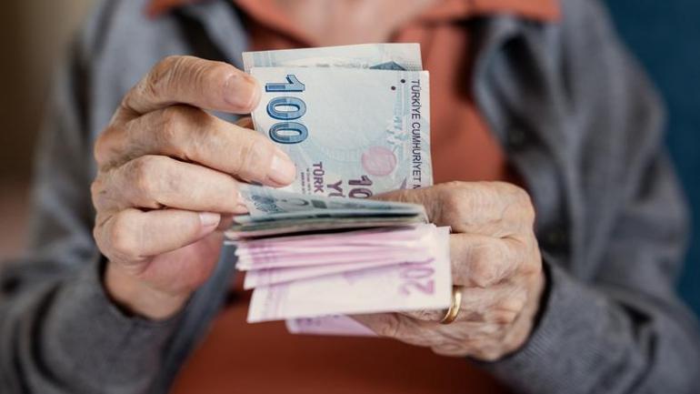 Emeklinin beklediği haber Gözler SGKda...