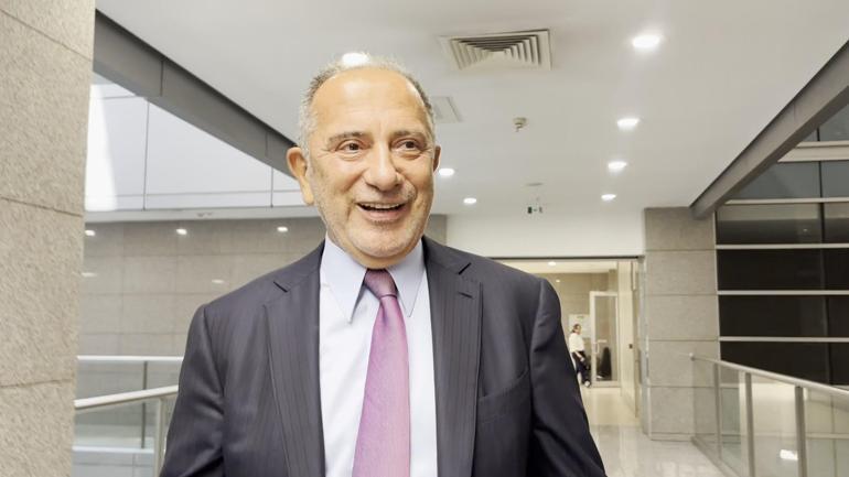 Fatih Altaylı figüran ifadesi verecek