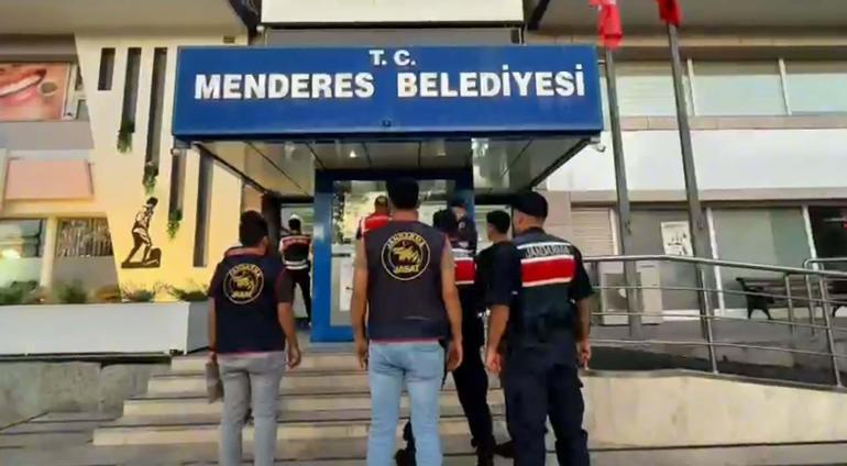 SON DAKİKA Menderes Belediyesine operasyon