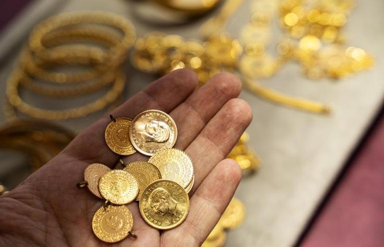 KAPALIÇARŞI ALTIN FİYATLARI 5 AĞUSTOS | Gram Altın, Çeyrek Altın Ne Kadar Altın Neden Yükseliyor Sarı Fırtına Yükselişe Geçti