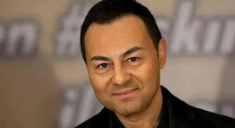 Serdar Ortaç’ın sağlık durumu nasıl Ünlü şarkıcı hastaneye kaldırıldı iddiasına bakın yanıt verdi...