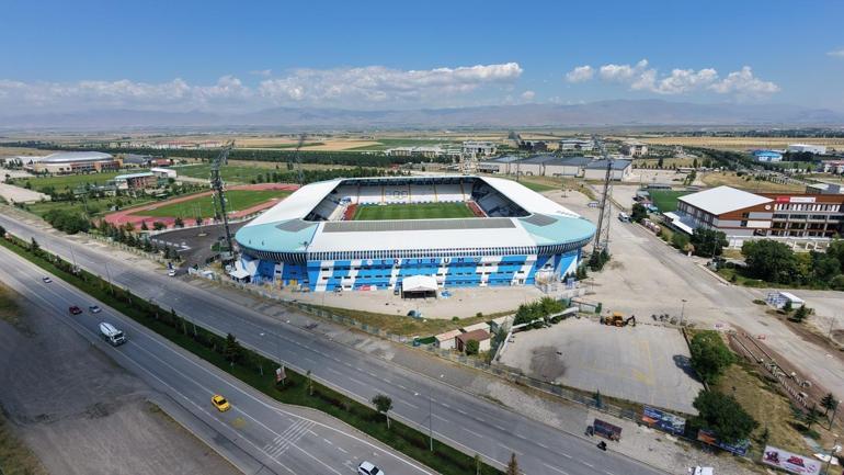 Erzurum Kazım Karabekir Stadyumu, Galatasaray maçını bekliyor Yenileme tamamlandı...