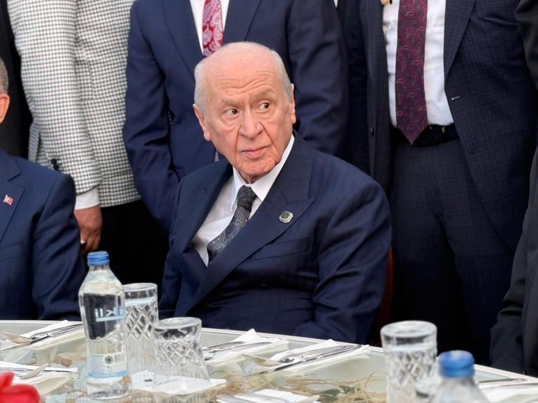 Devlet Bahçeli nikah şahidi oldu