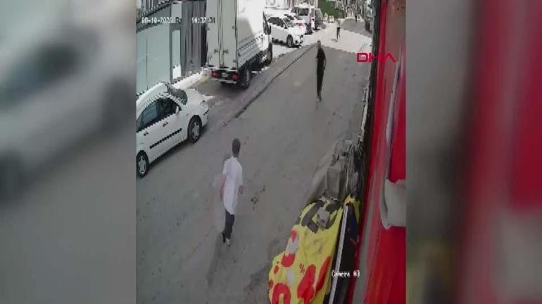 Soyguncuyu esnaf yakaladı Film gibi kovalamaca