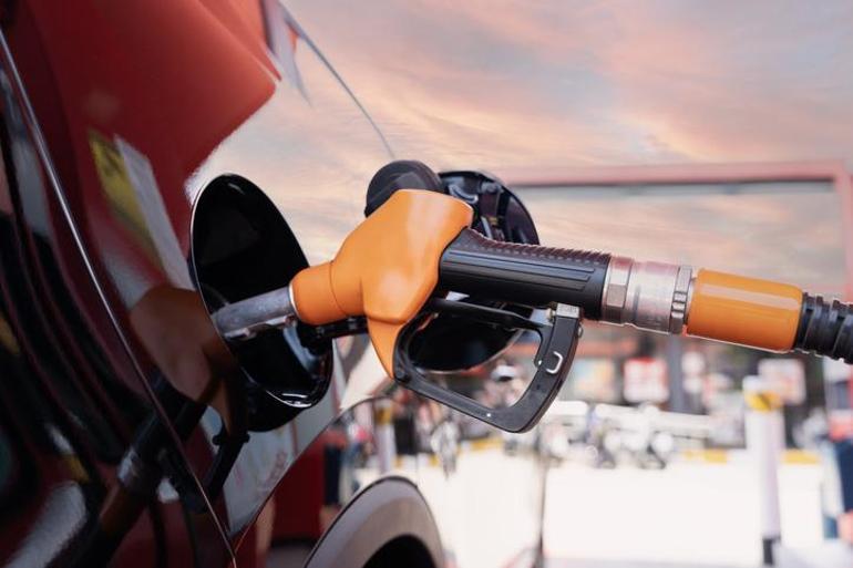 MOTORİNDE ÖTV SIFIRLANDI MI Motorin Fiyatları Düşecek Mi Motorin ÖTV İndirimini Fiyatlarına Etkisi Ne Oldu İşte Güncel Benzin, Motorin (Mazot) LPG Akaryakıt Fiyatları