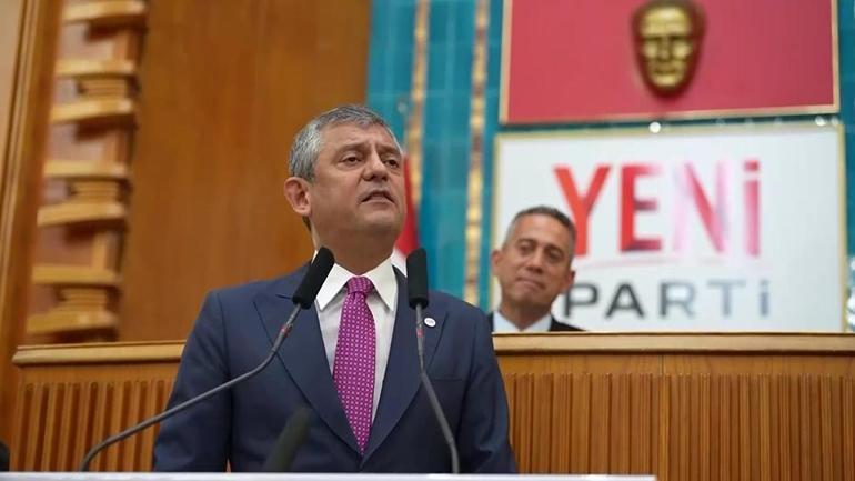 Yeni Partide oylama çatlağı
