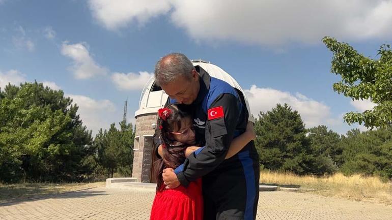 ANLAMLI BULUŞMA Böbrek hastası Zehra’nın Alper Gezeravcı ile tanışma hayali gerçek oldu