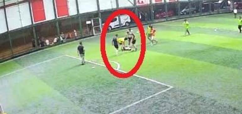 Halı saha maçında fenalaşan 20 yaşındaki genç, hastanede hayatını kaybetti