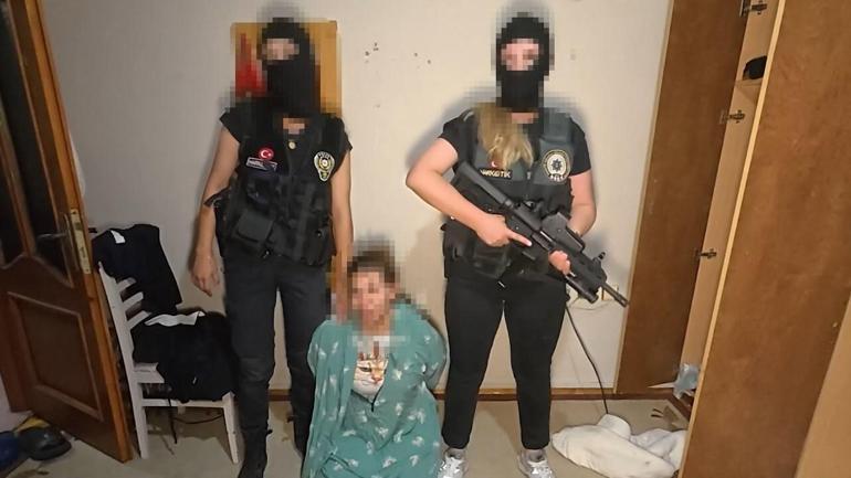 Kırmızı bültenle aranan kadın İstanbulda yakalandı
