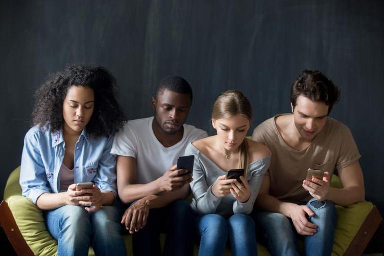 INSTAGRAM ÇÖKTÜ MÜ 19 AĞUSTOS 2026 | Instagram bildirimleri etkinleştir uyarısı nedir, bildirimler neden gelmiyor, sorun düzeldi mi Kullanıcılar isyan etti