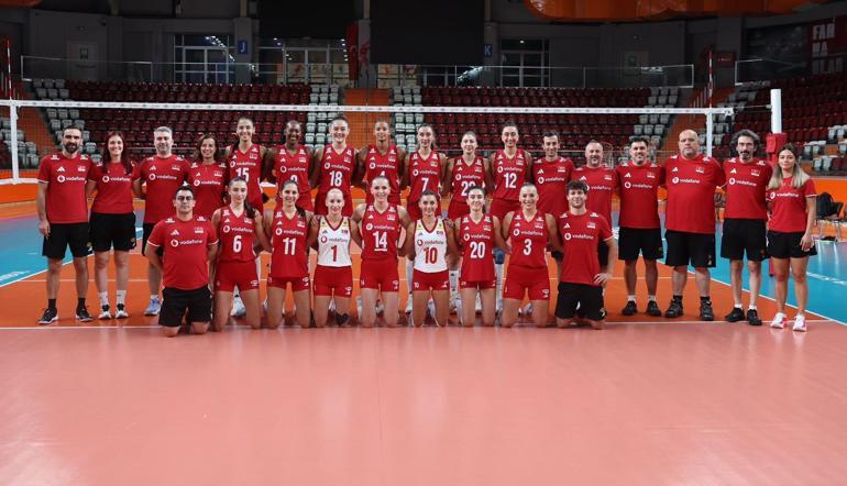 TÜRKİYE MACARİSTAN VOLEYBOL MAÇI CANLI İZLE: Filenin Sultanları CEV 2026 Kadınlar Avrupa Voleybol Şampiyonası Türkiye Macaristan Voleybol Maçı Saat Kaçta, Hangi Kanalda
