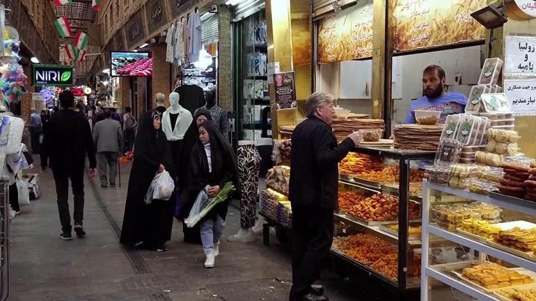 İranda ekonomik kriz derinleşiyor: Riyalde rekor düşüş, zamlar durmuyor