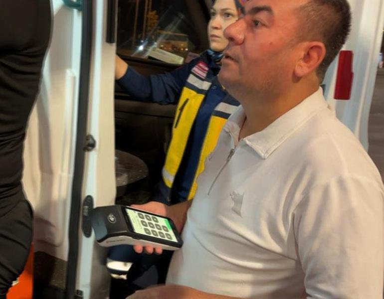 Direksiyonda sızdı, hesap ambulansa geldi 11 kat alkollü sürücünün ilginç gecesi
